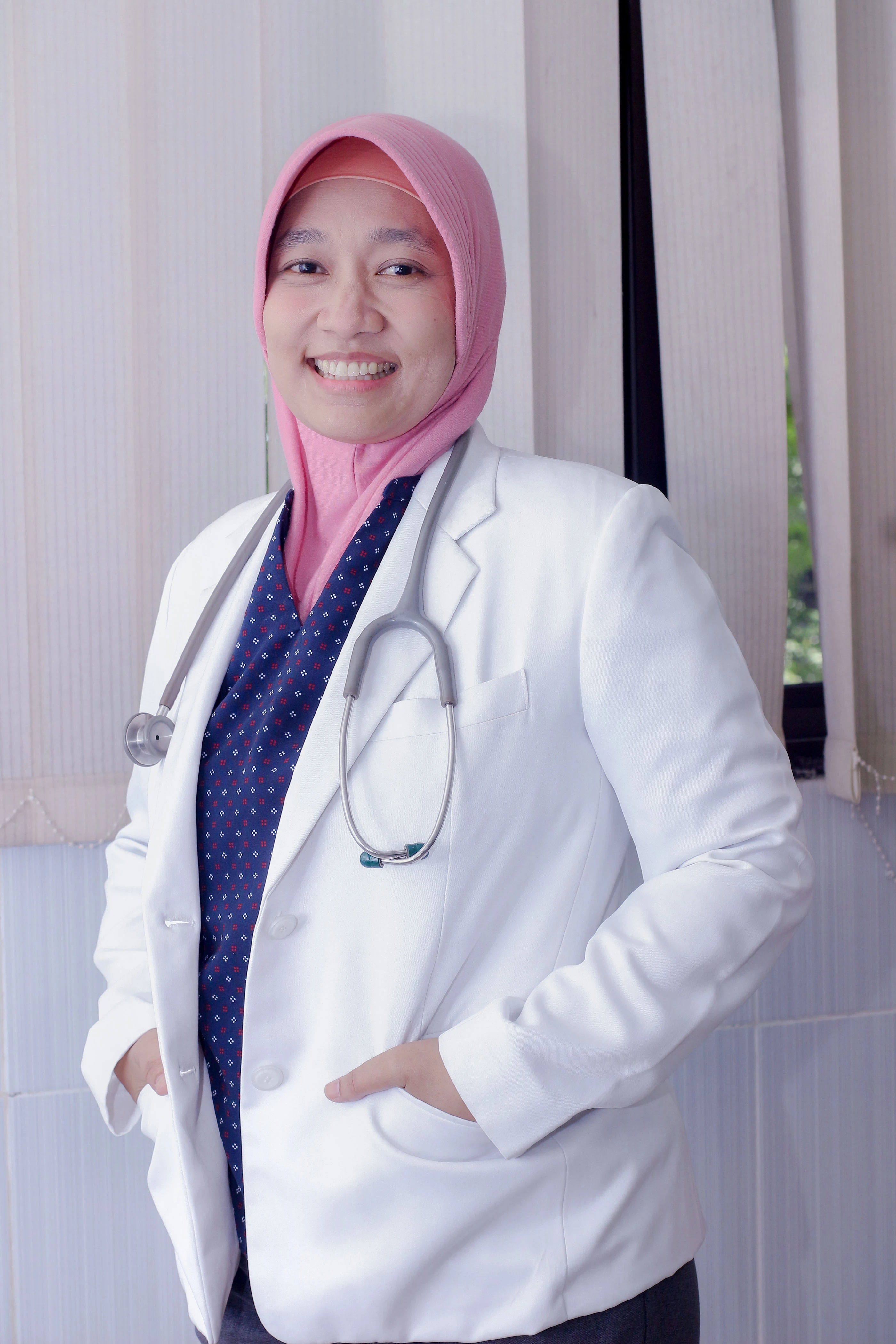 dr. Yuni Purwanti, Sp.A